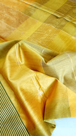 Load image into Gallery viewer, Maheshwari Silk Cotton Ombre Saree - Yellow
