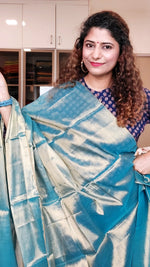 Load image into Gallery viewer, Pure Tissue Mulmul Handwoven Saree - Blue Gold
