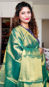 Pure Tissue Mulmul Handwoven Saree - Green Gold