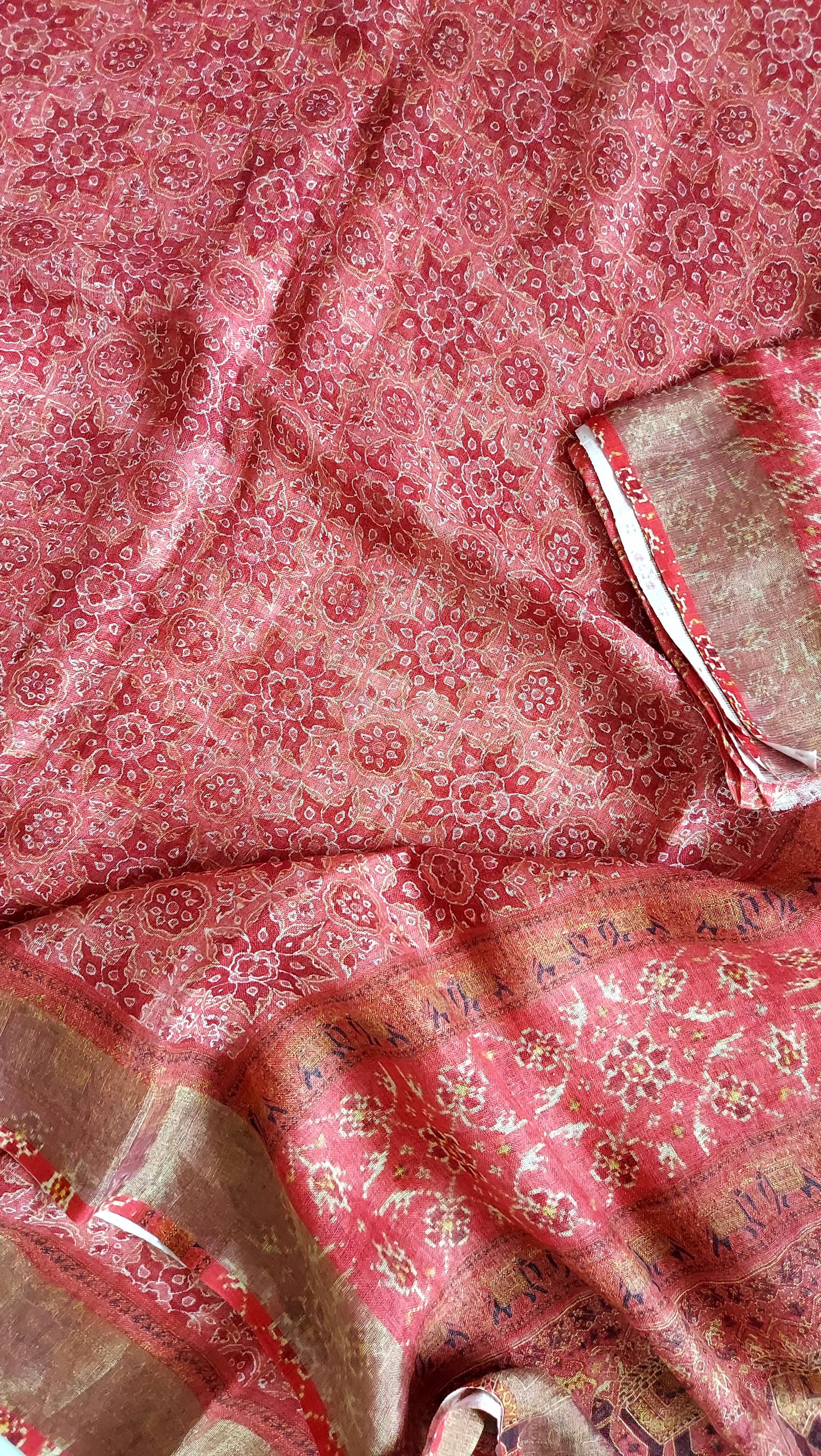 Pure Linen Digital Print Saree in Hues of Red