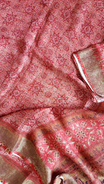 Load image into Gallery viewer, Pure Linen Digital Print Saree in Hues of Red
