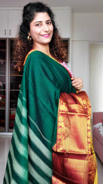 Load image into Gallery viewer, Narayanpet Mercerized Cotton Saree With Zari Border - Green 2
