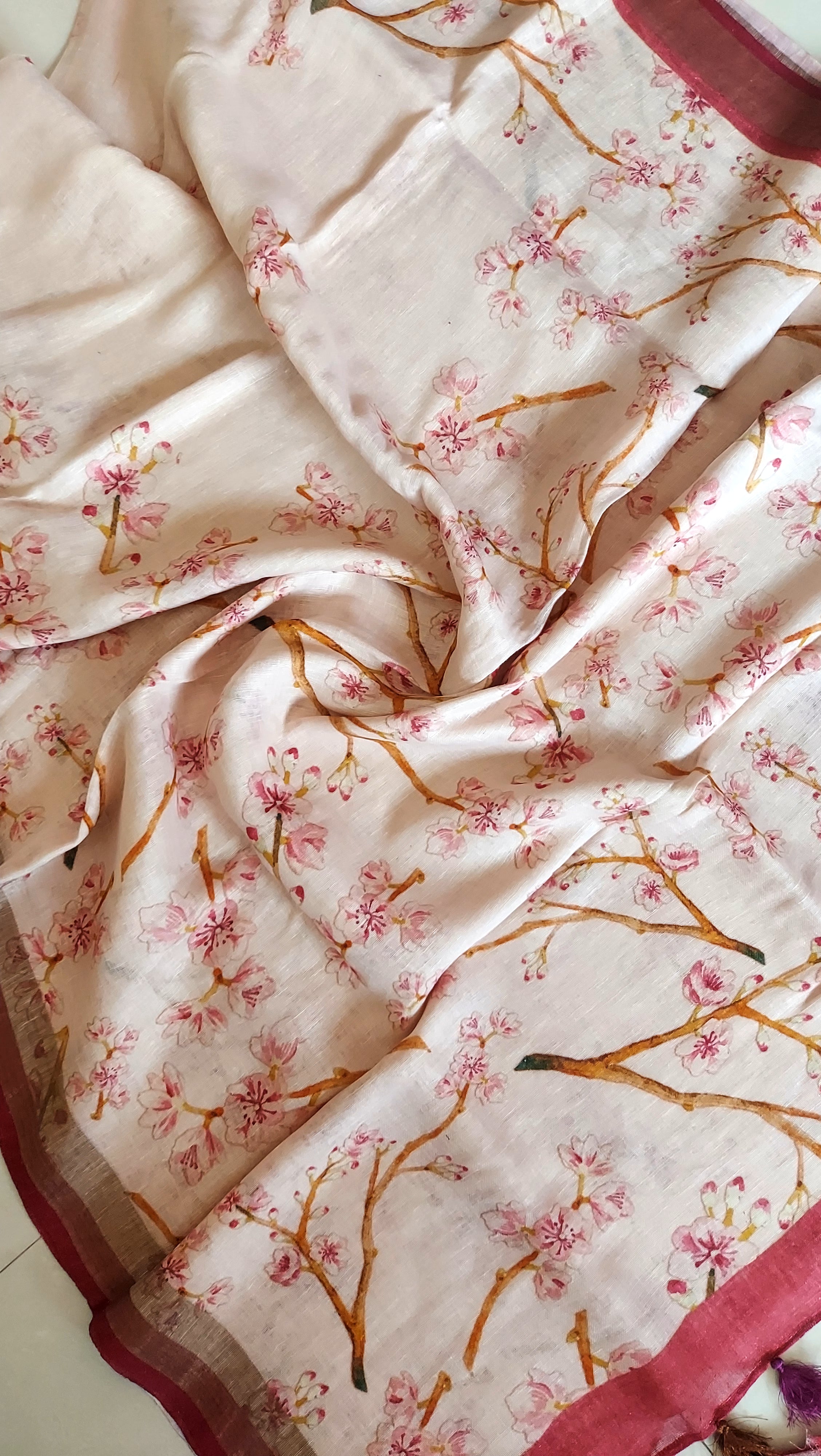 Pure Linen Floral Saree in Pink Ivory