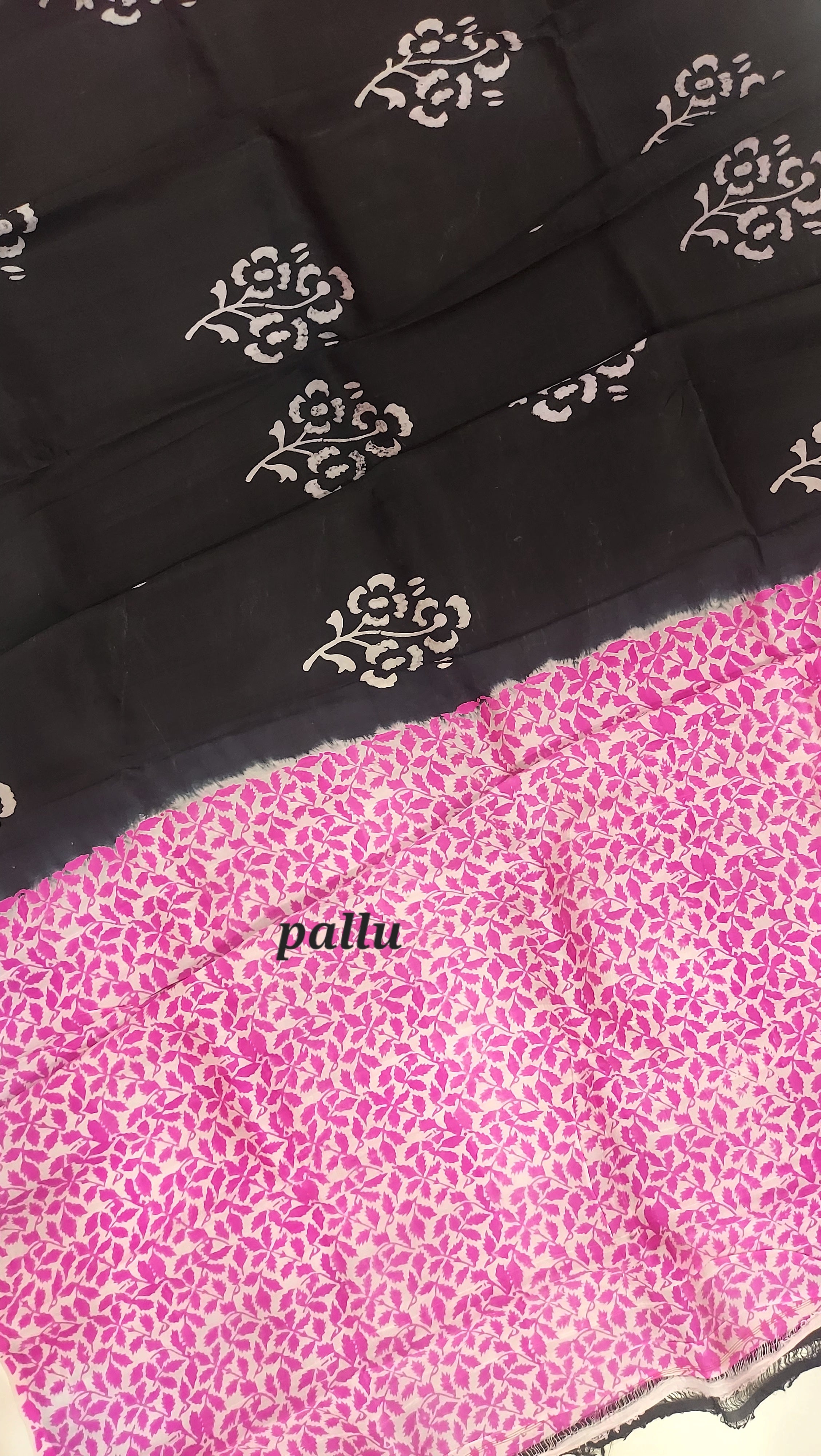 Murshidabad Pure Silk Sarees Hand block Print- Black Pink Patli Pallu