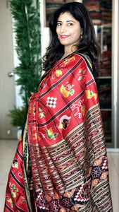 Nabakothi Khandua Silk Saree: Red