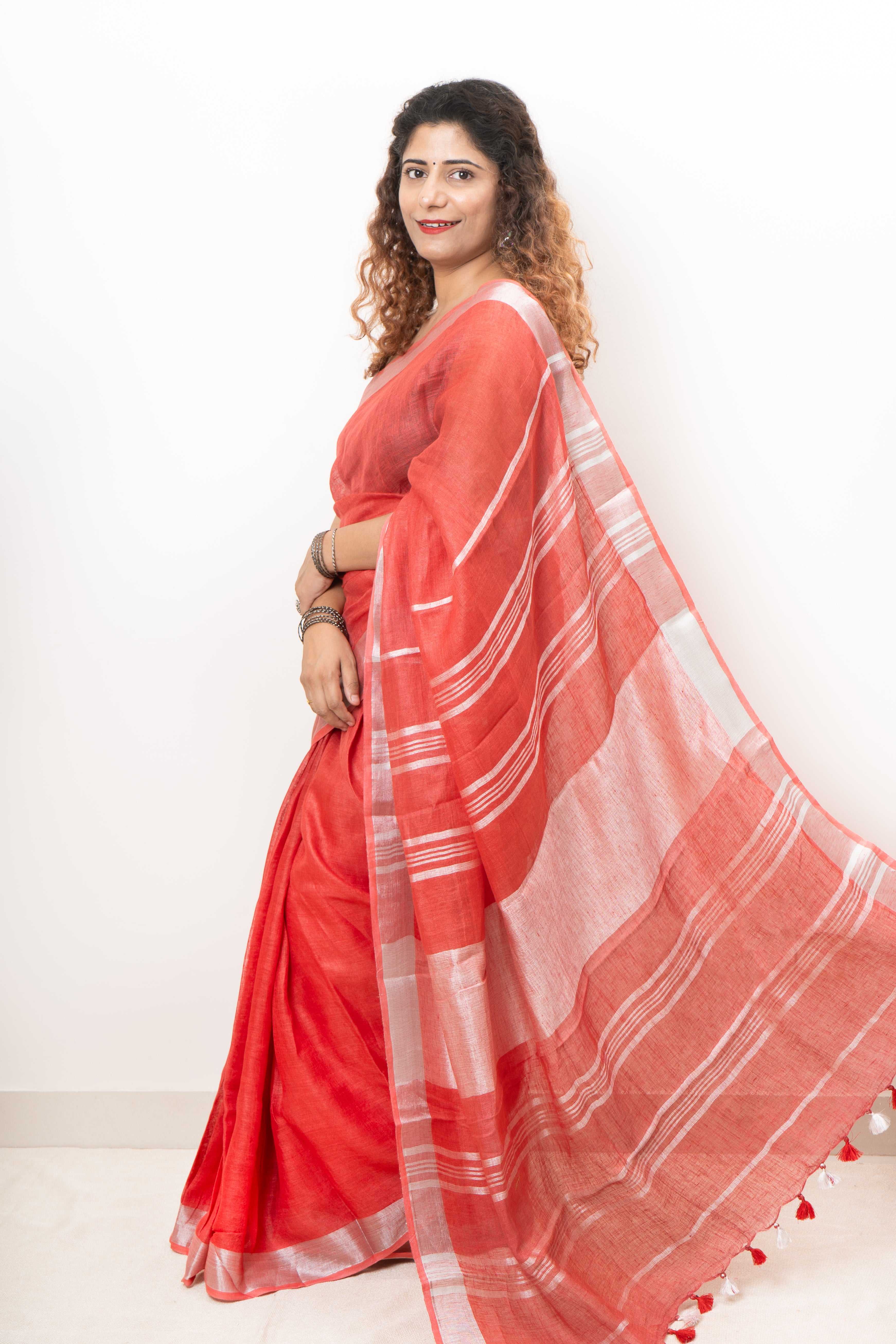 Pure Linen Saree- Red
