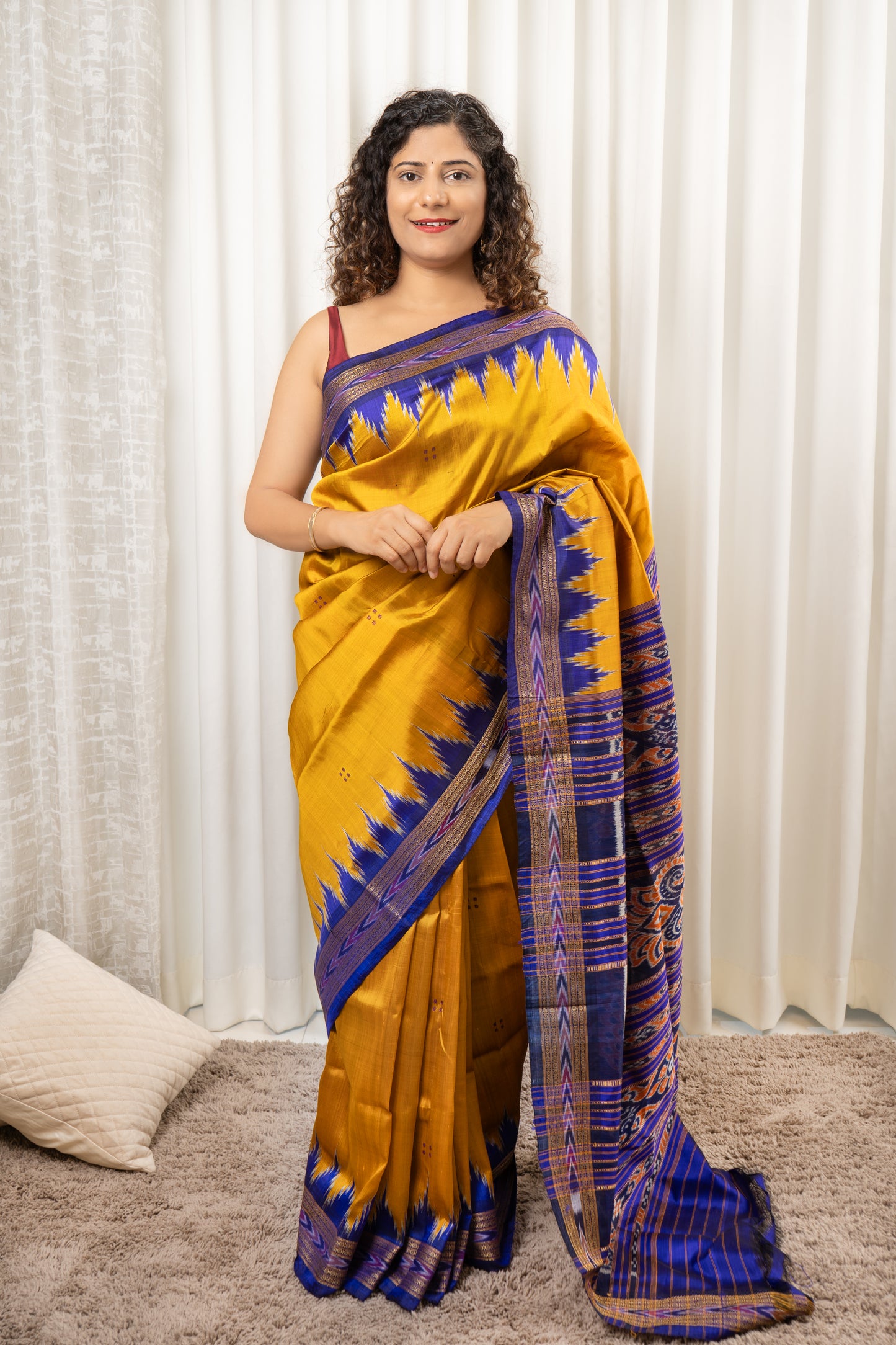 Bandha Border Khandua Ikkat Silk Saree - Mustard Gold