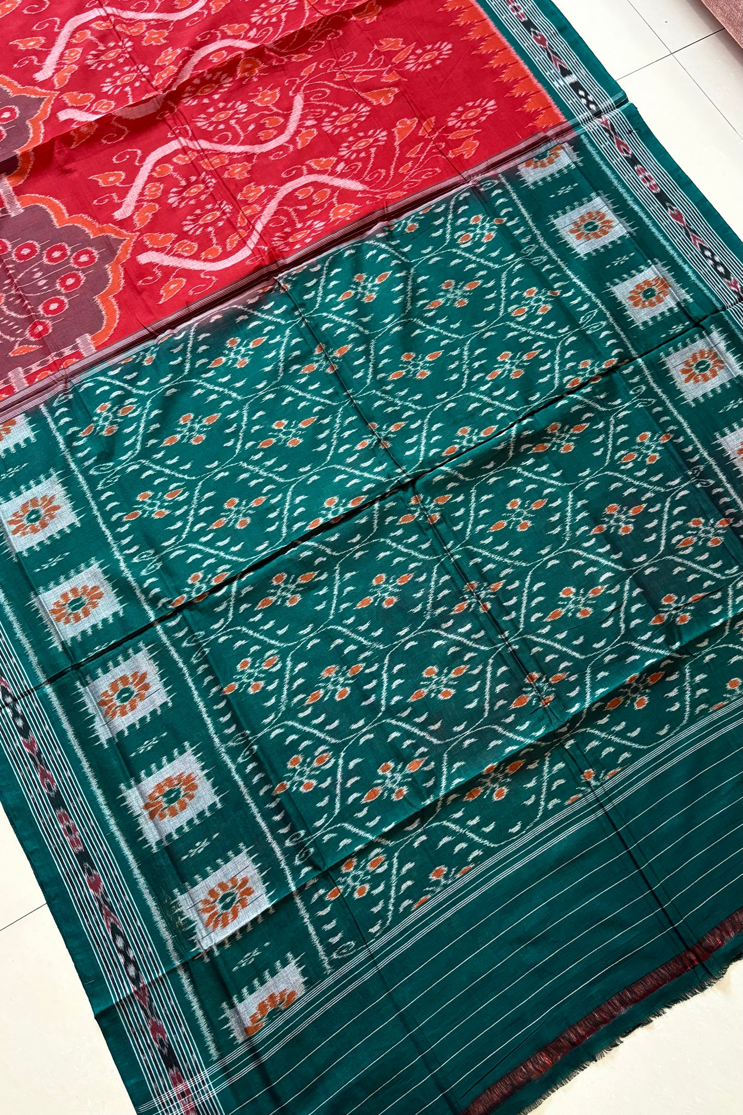 Odisha Ikkat Khandua Cotton Saree -Deep Red
