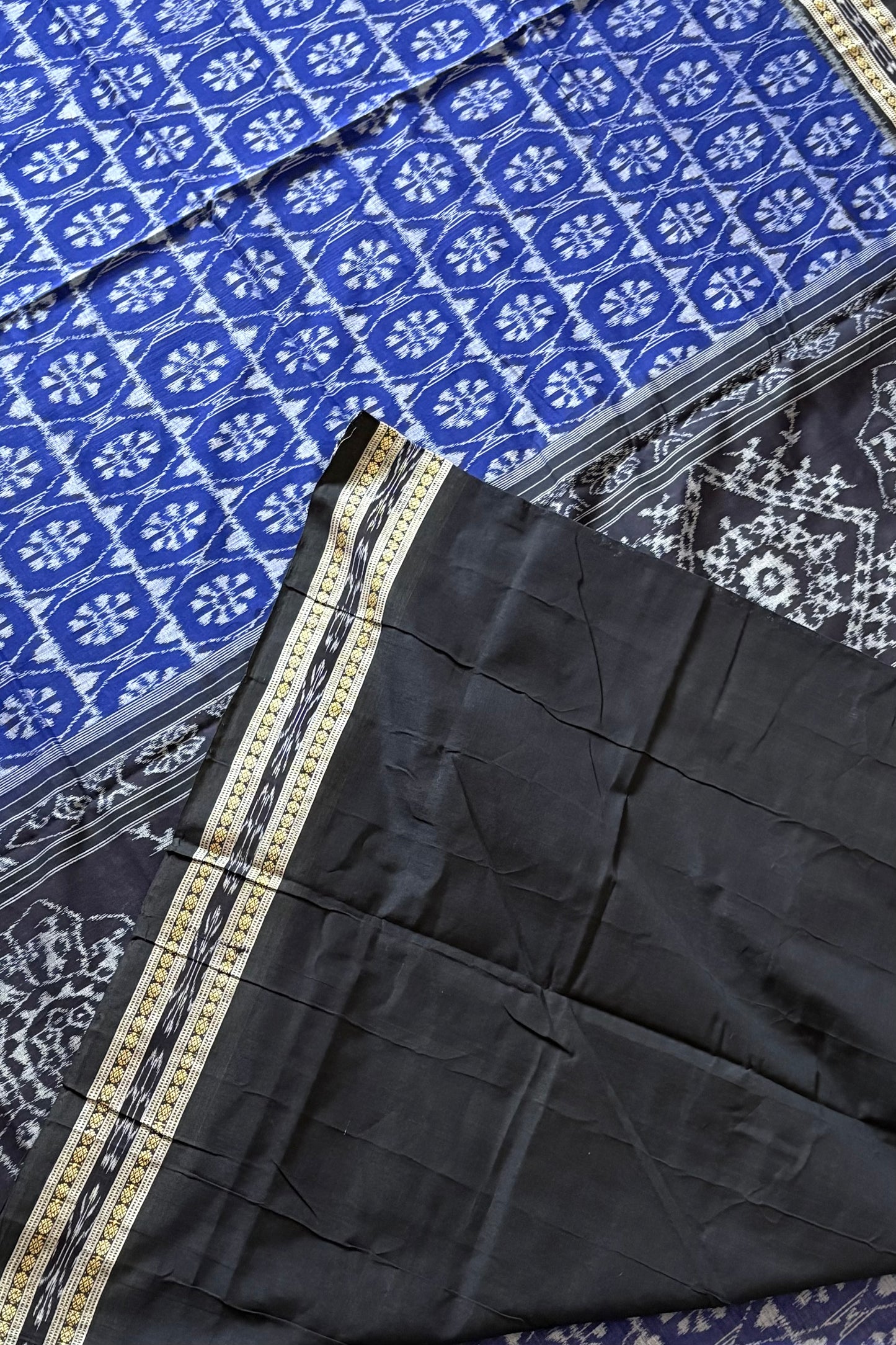 Odisha Ikkat Khandua Cotton Saree- Navy Blue