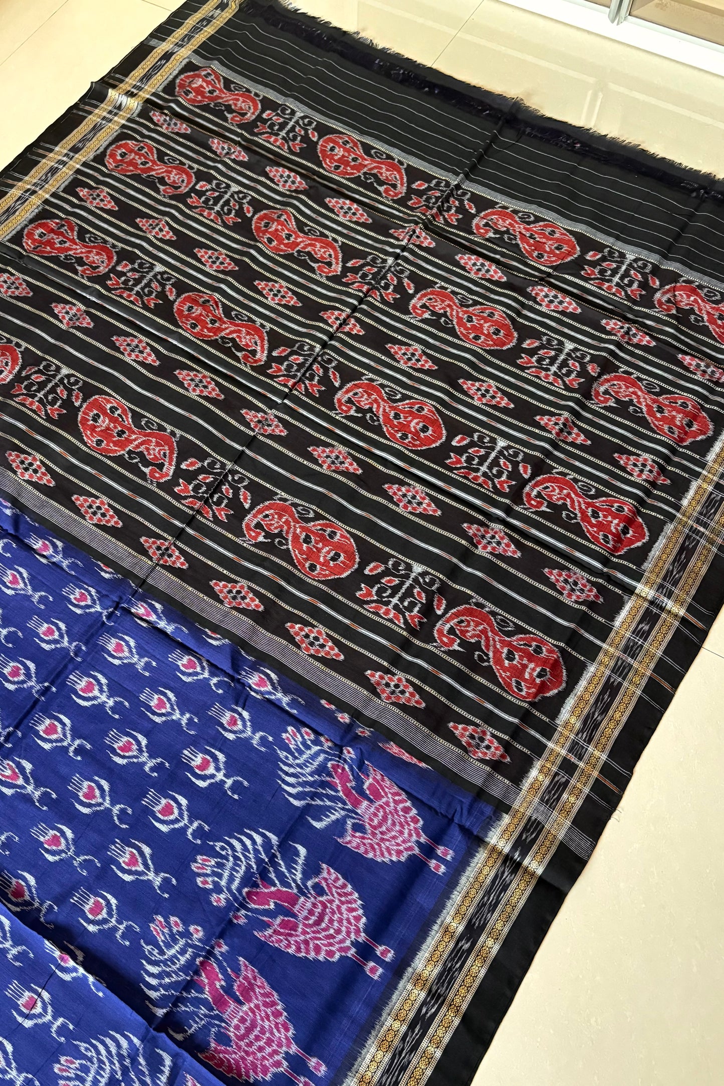 Odisha Ikkat Khandua Cotton Saree- Navy Blue
