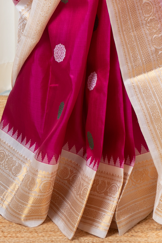 Handwoven Gadwal Pure Silk Saree - Rani