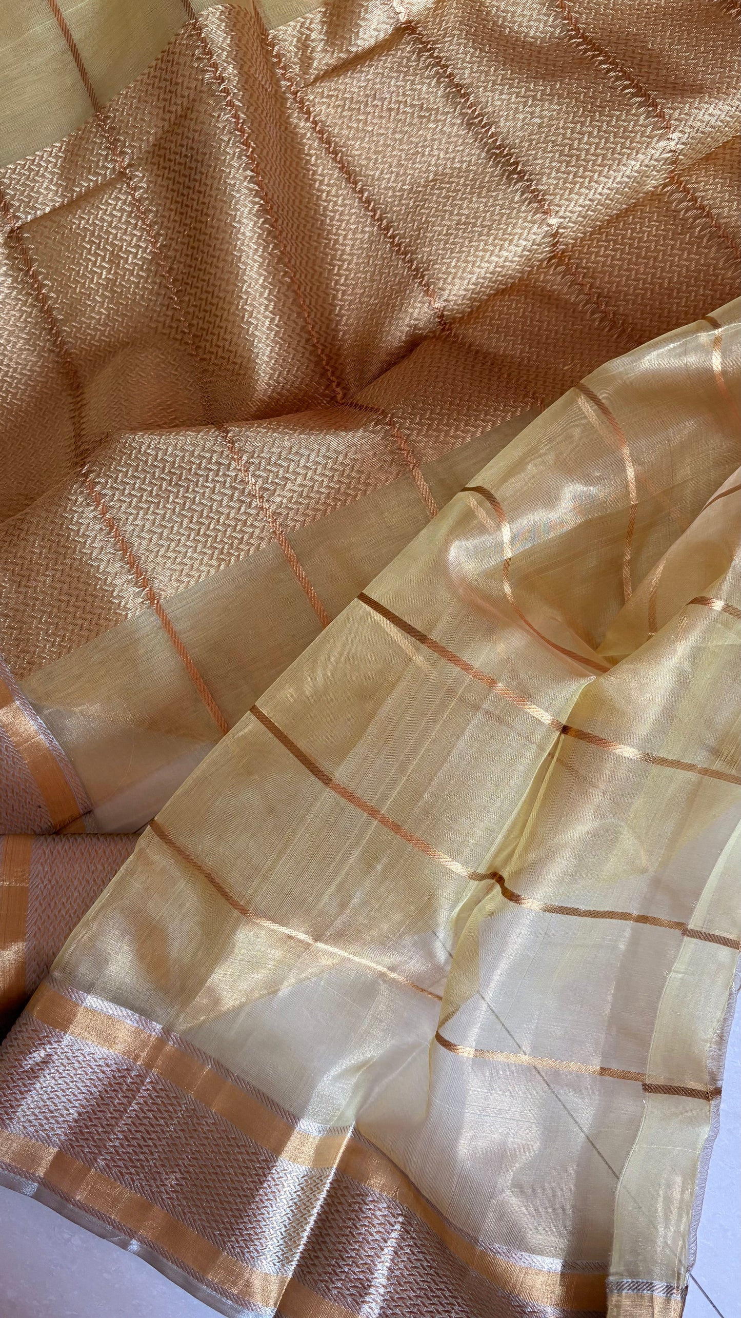 Chanderi Katan Tissue Silk Saree - Pastel lime