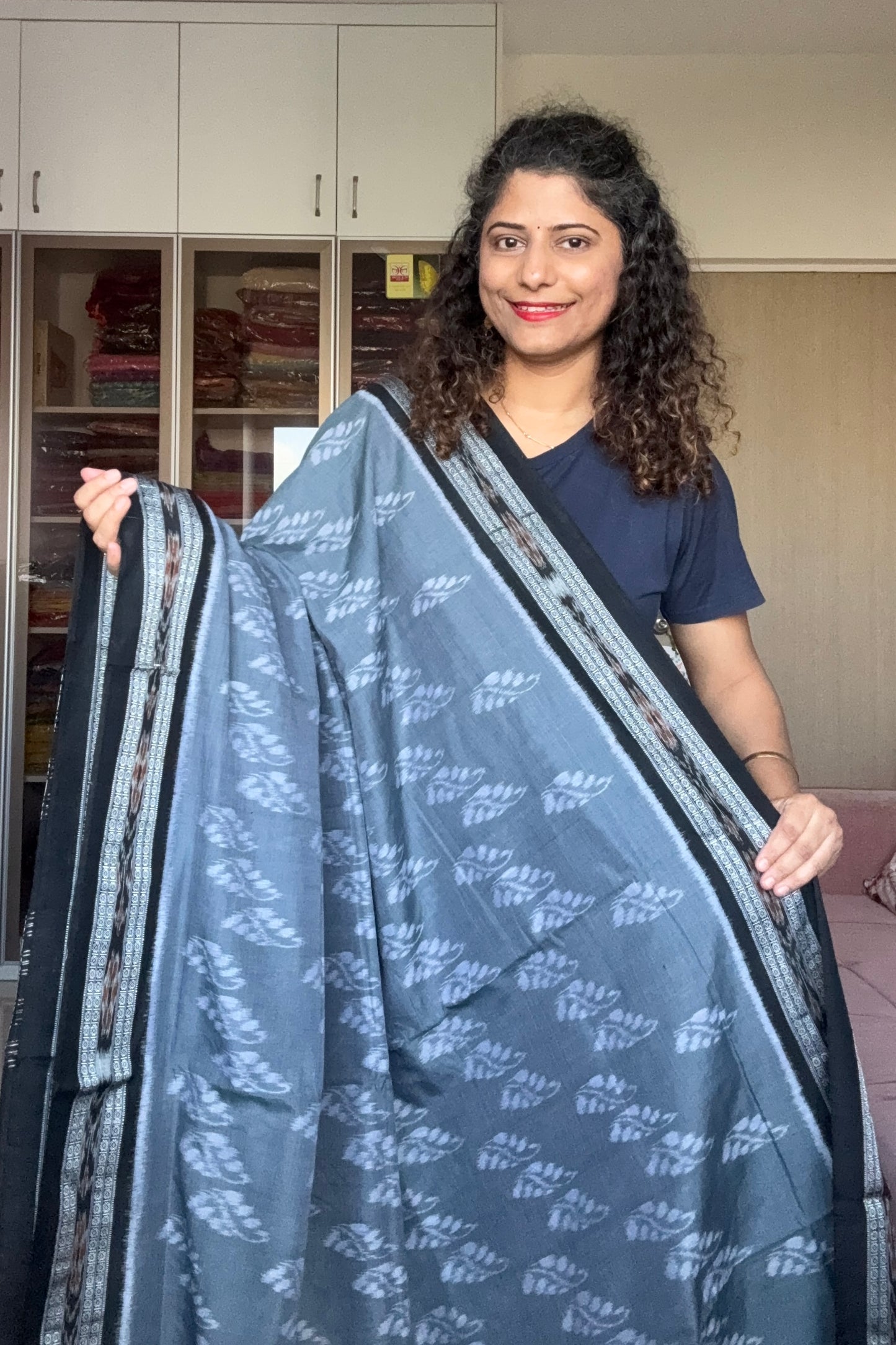 Exclusive Odisha Ikkat Khandua Cotton Saree - Grey