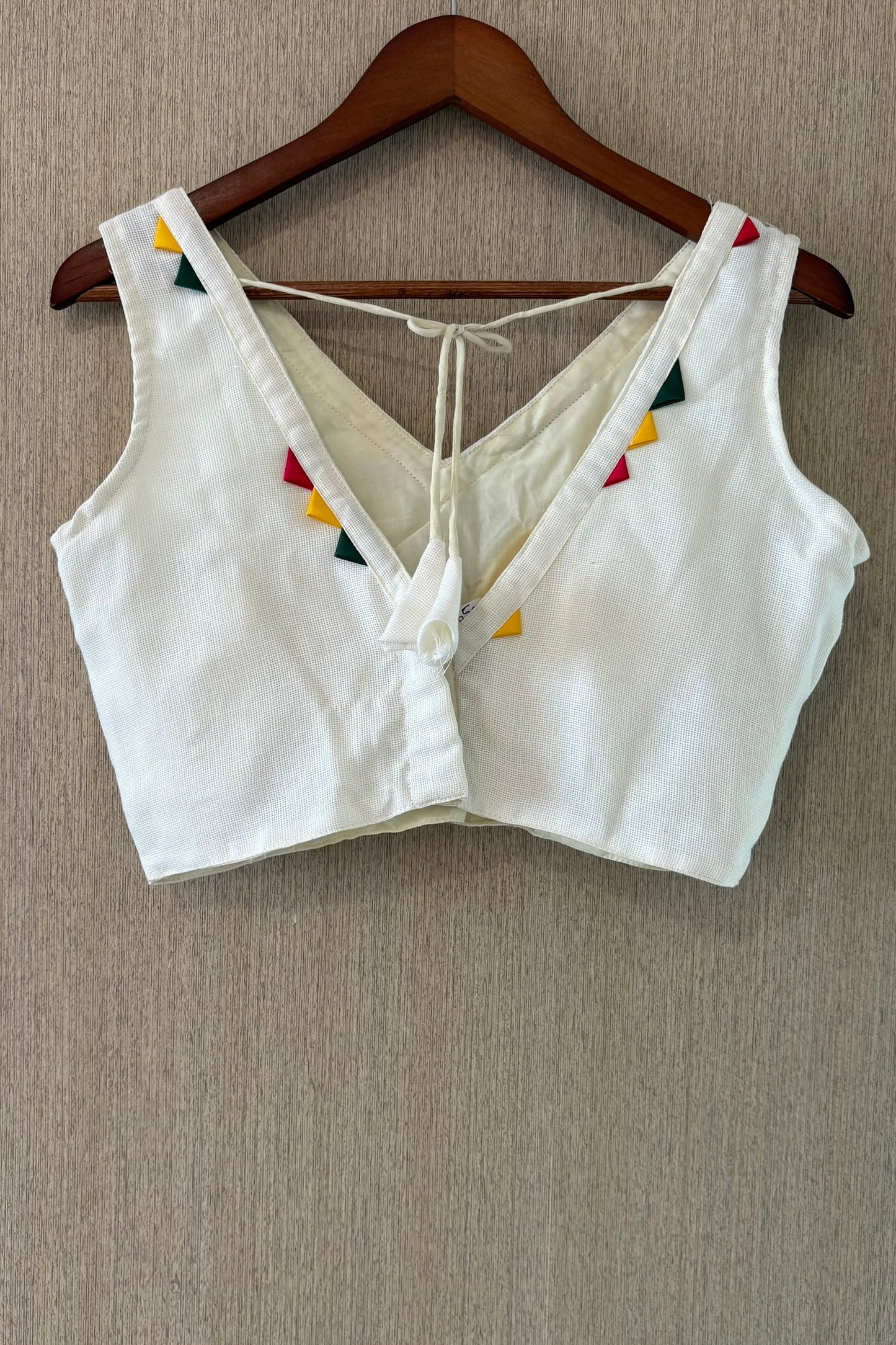 Sleeveless Off White Blouse