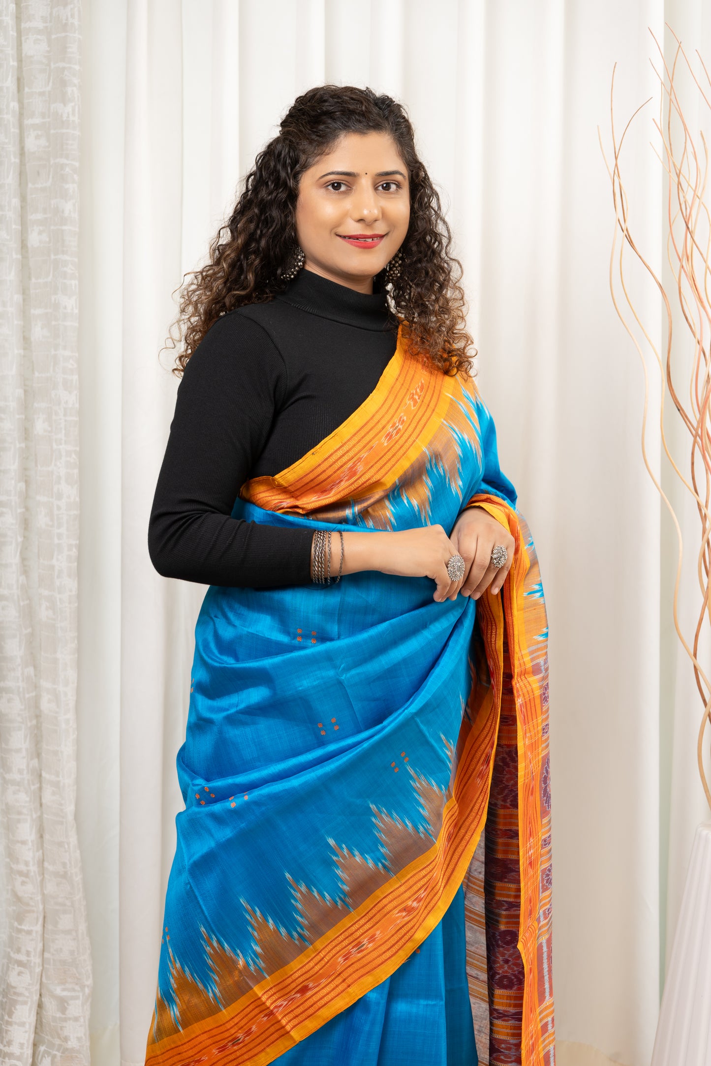 Odisha Ikkat Pure Khandua Silk Saree - Blue