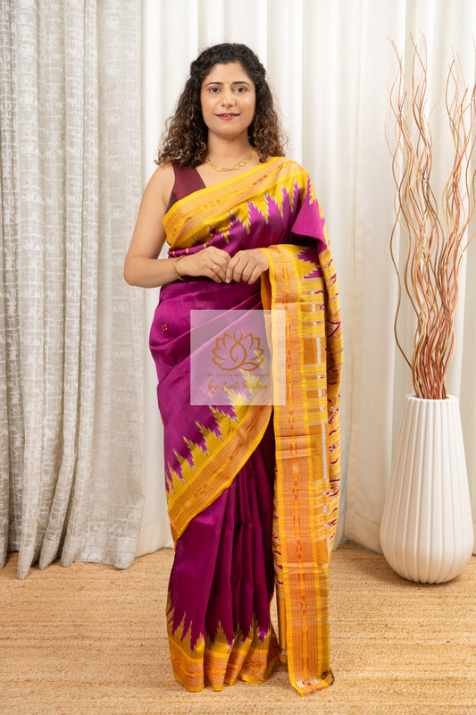 Bandha Border Khandua Ikkat Silk Saree - Magenta Saree