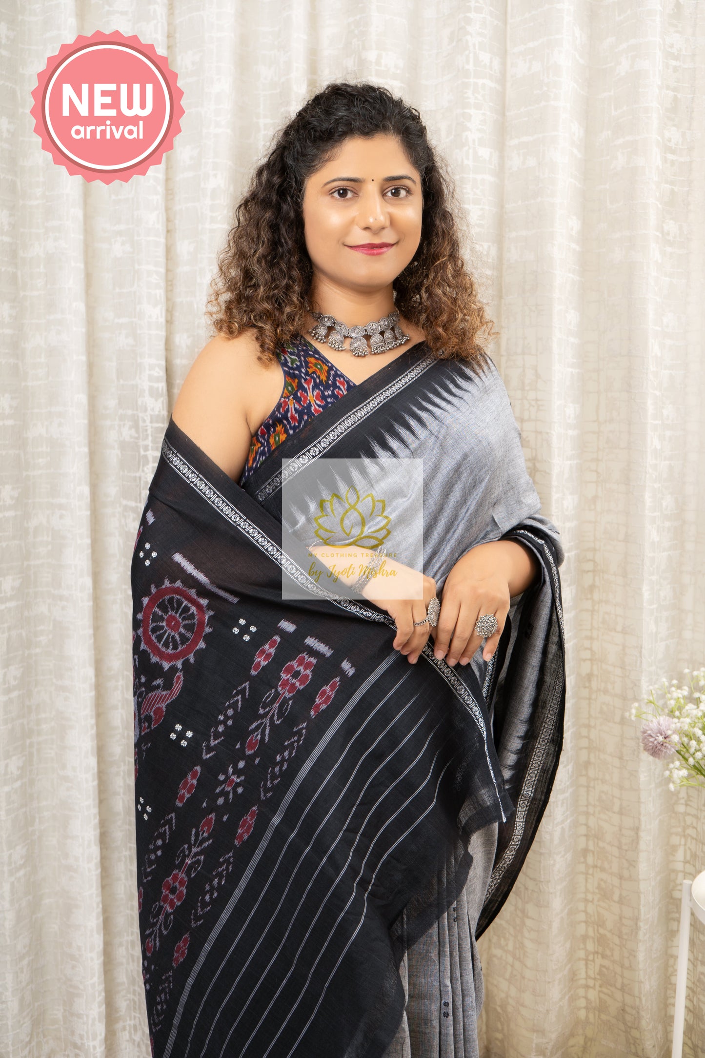 Ek Phulia Cotton Saree- Grey Saree