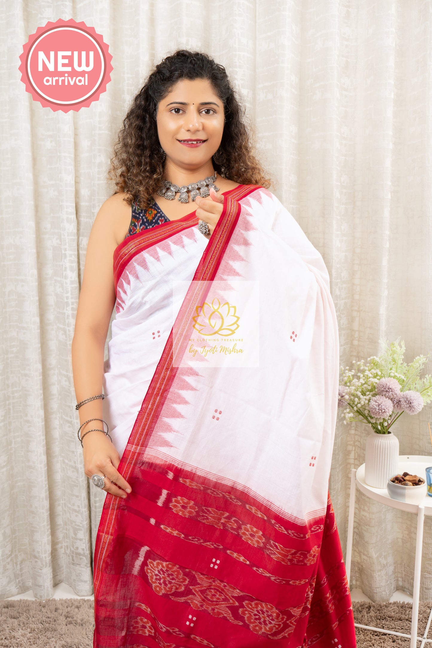 Ek Phulia Cotton Saree With Blouse Piece- Pink-White and Red Saree