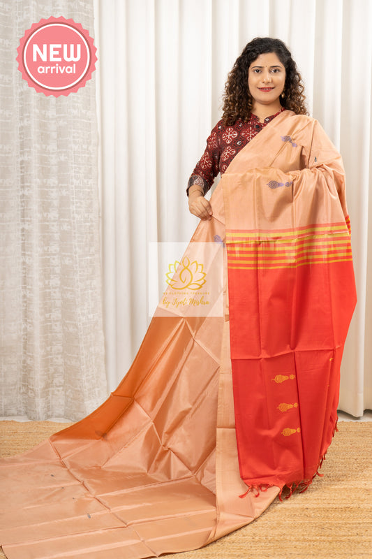 Handwoven Banana Pith Silk Saree With Blouse Piece Saree