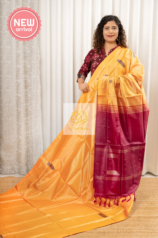 Handwoven Banana Pith Silk Saree With Blouse Piece Saree