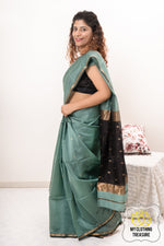 Load image into Gallery viewer, Maheshwari Silk Cotton Saree - English Green
