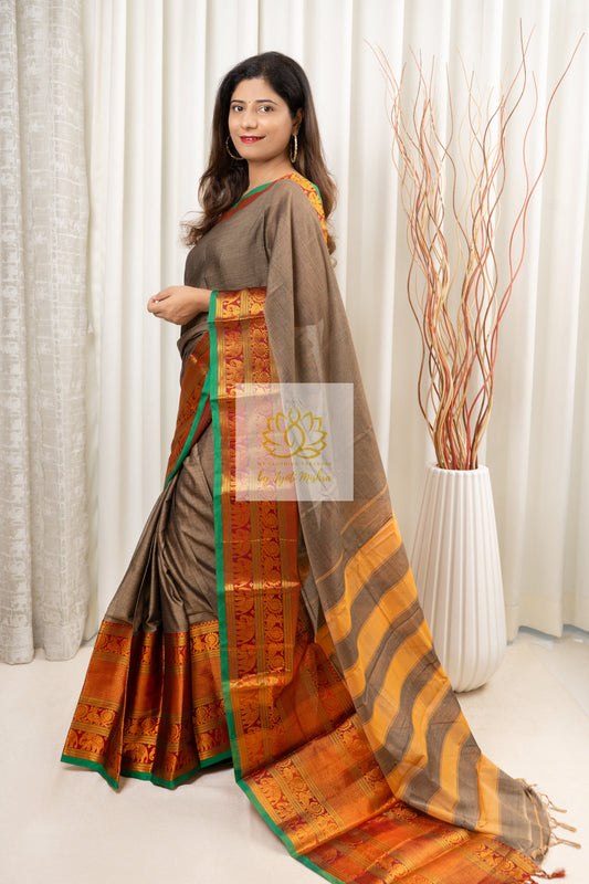 Narayanpet Mercerized Cotton Saree With Zari Border - Antique Gold 2