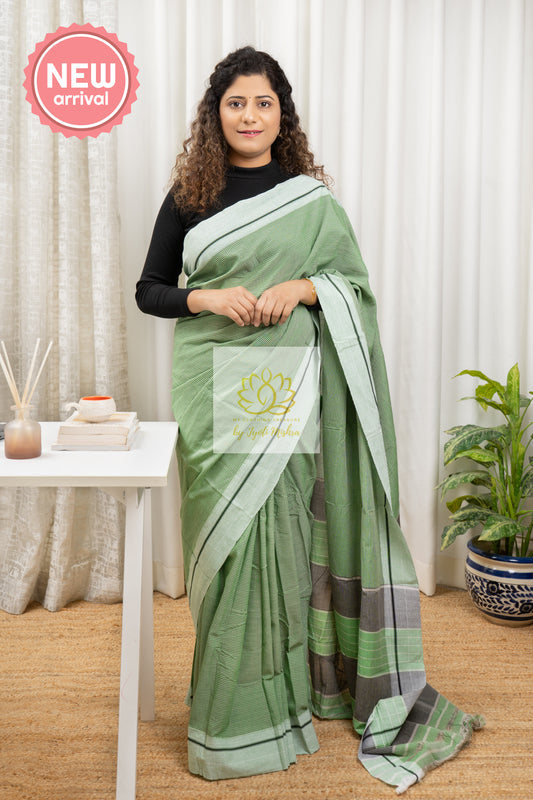 Pista Green Patteda Anchu Cotton Saree With Light Border