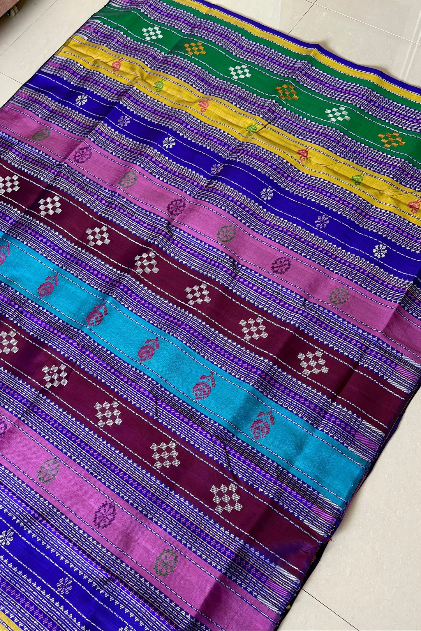 Exclusive Double Pallu Berhampuri Pure Silk Patta Saree - Pink & Purple