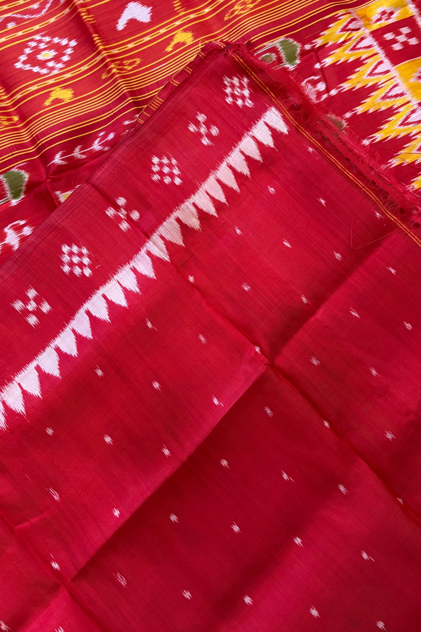 Exclusive Odisha Ikkat Nabakothi Pure Silk Saree-Red