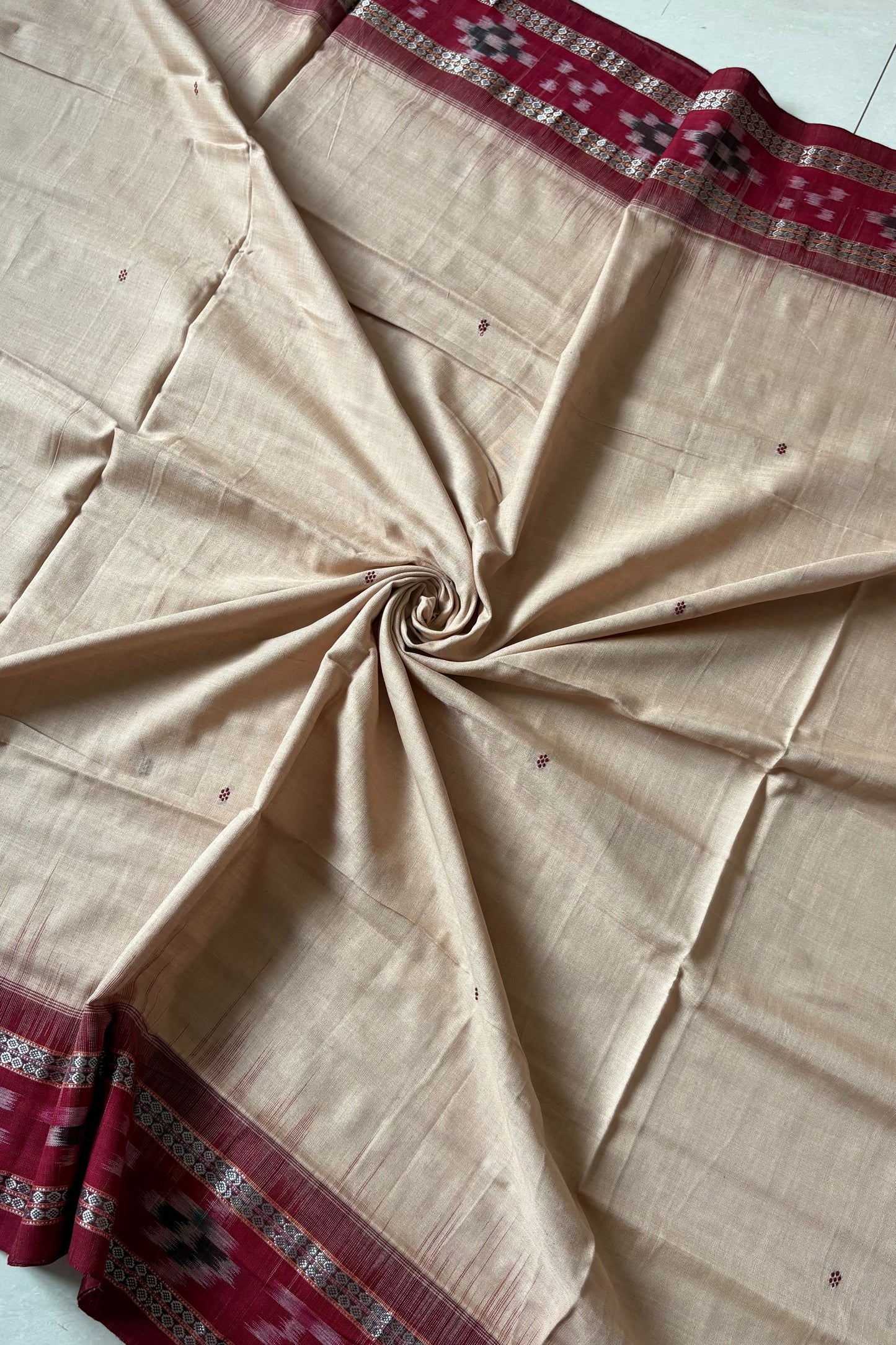 Plain Body Khandua Cotton Saree - Beige