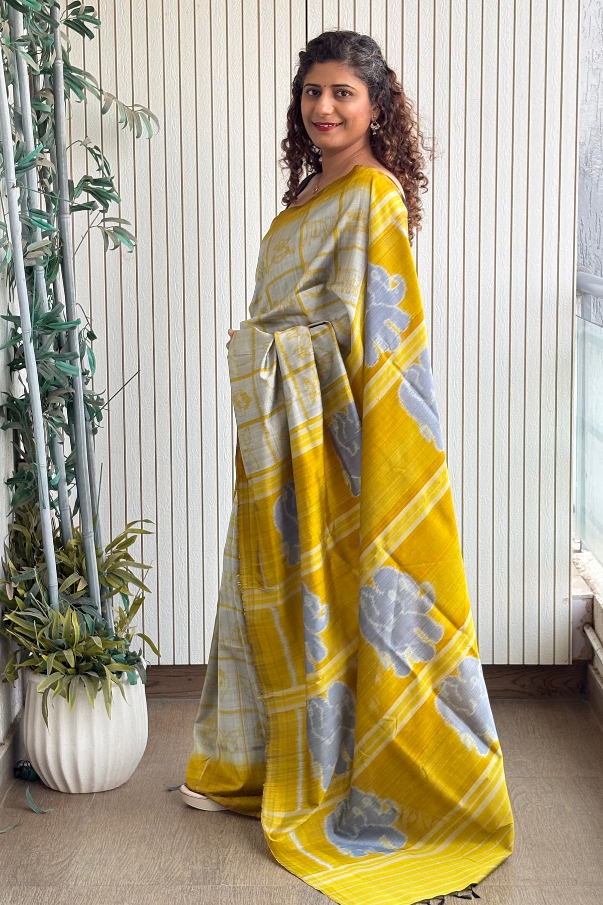 Exclusive Odisha Ikkat Nabakothi Pure Silk Saree- Silver Grey & Yellow