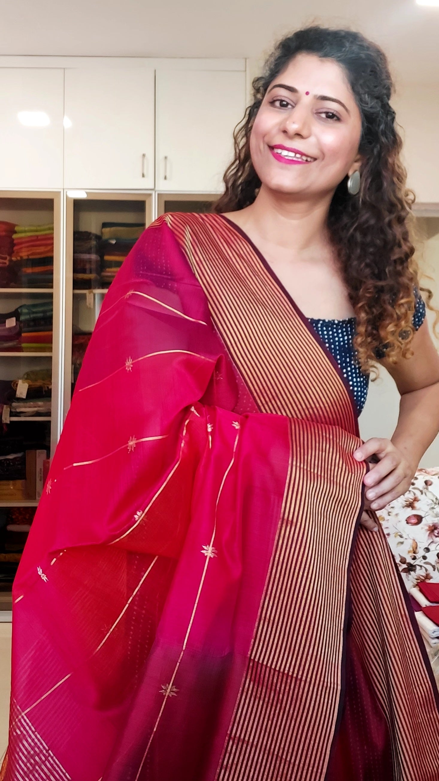 Maheshwari Silk Cotton Ombre Saree - Red