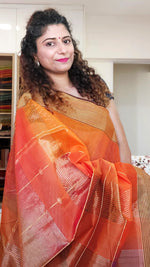 Load image into Gallery viewer, Maheshwari Silk Cotton Ombre Saree - Orange
