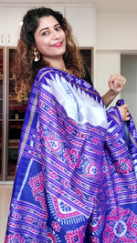 Load image into Gallery viewer, Pasapali Border Khandua Silk Saree - Silver
