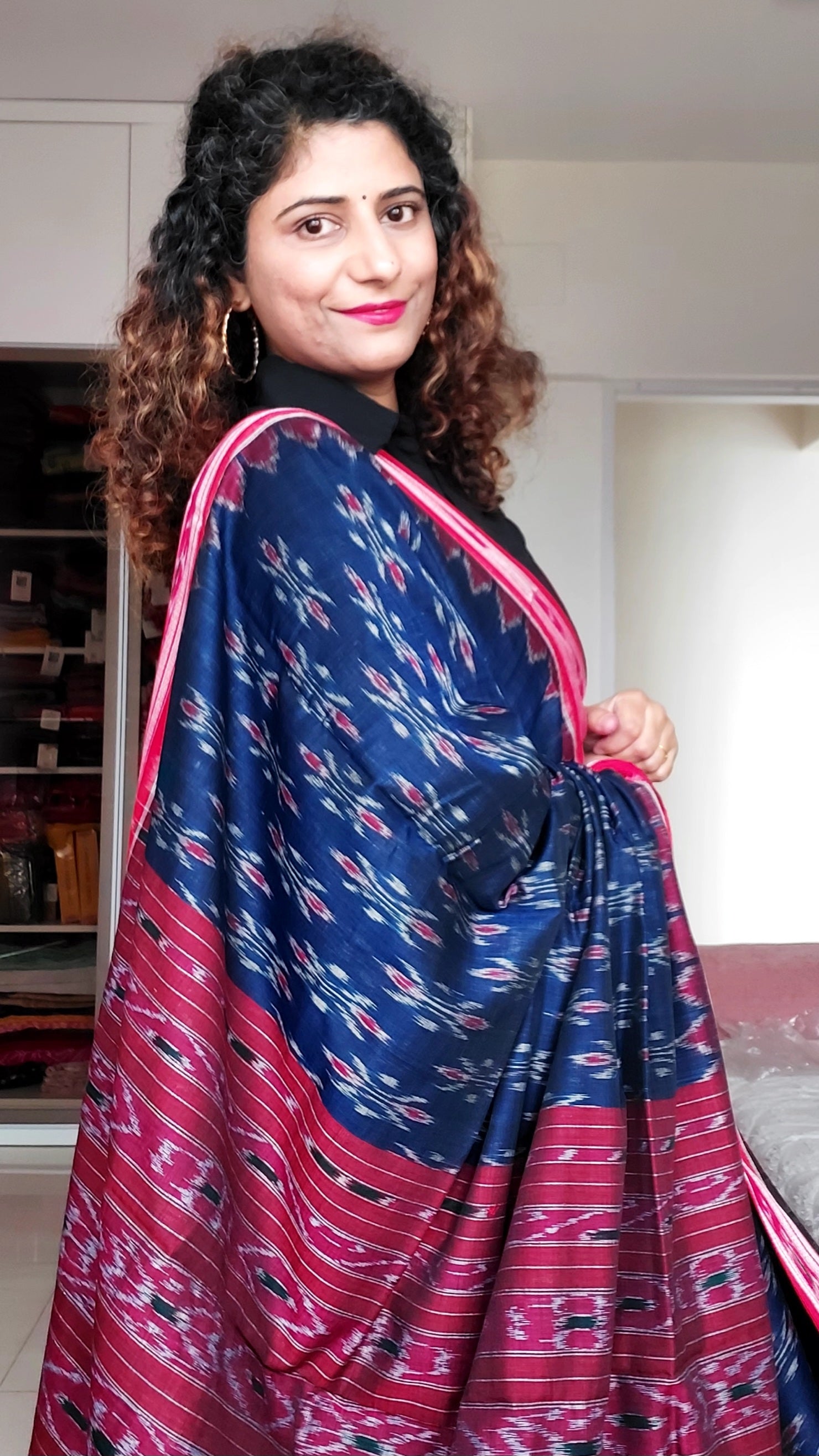 Red multicolor Silk Handwoven Khandua Saree – GoCoop