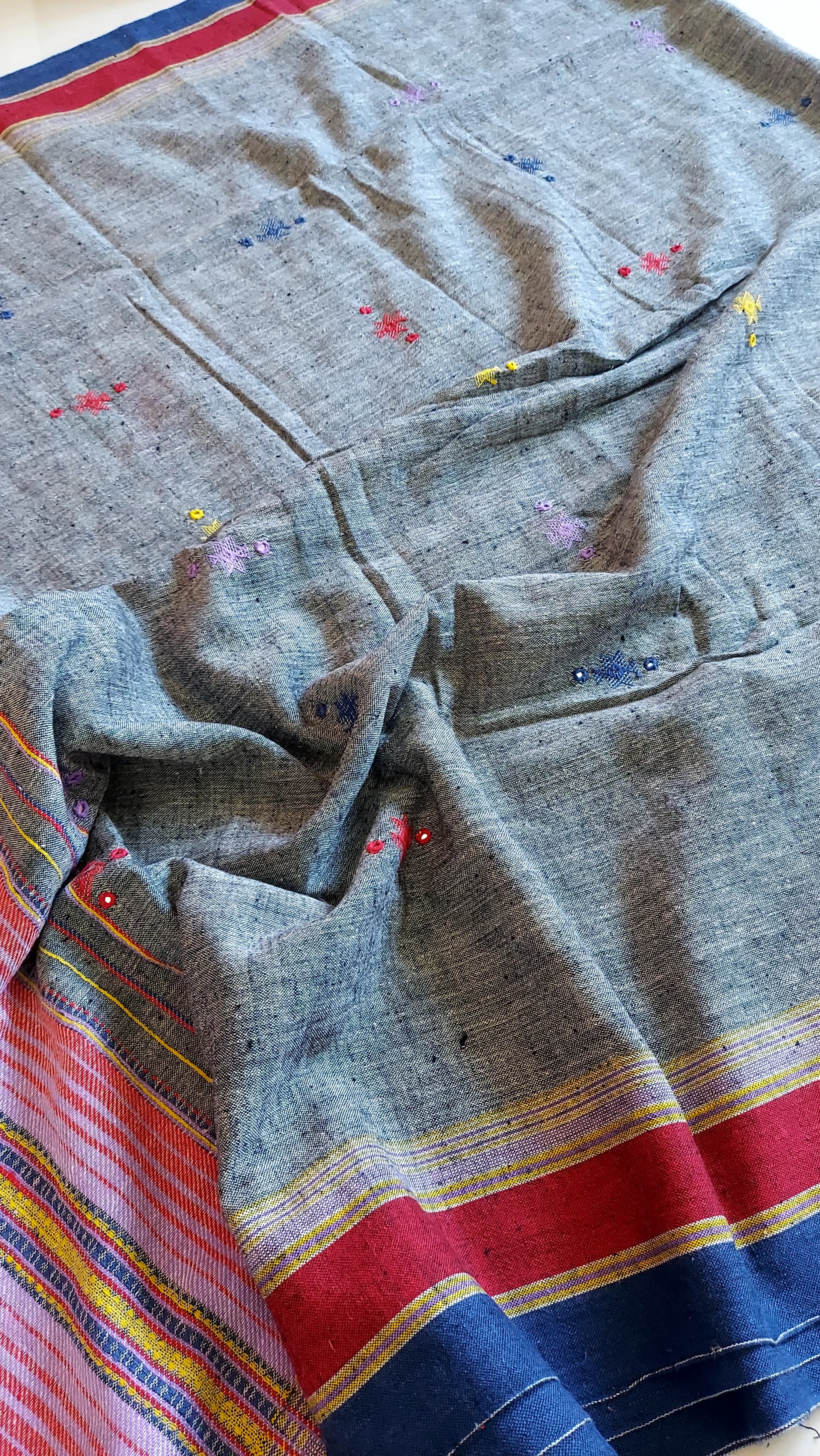 Kala Cotton Bhujodi Saree - Grey