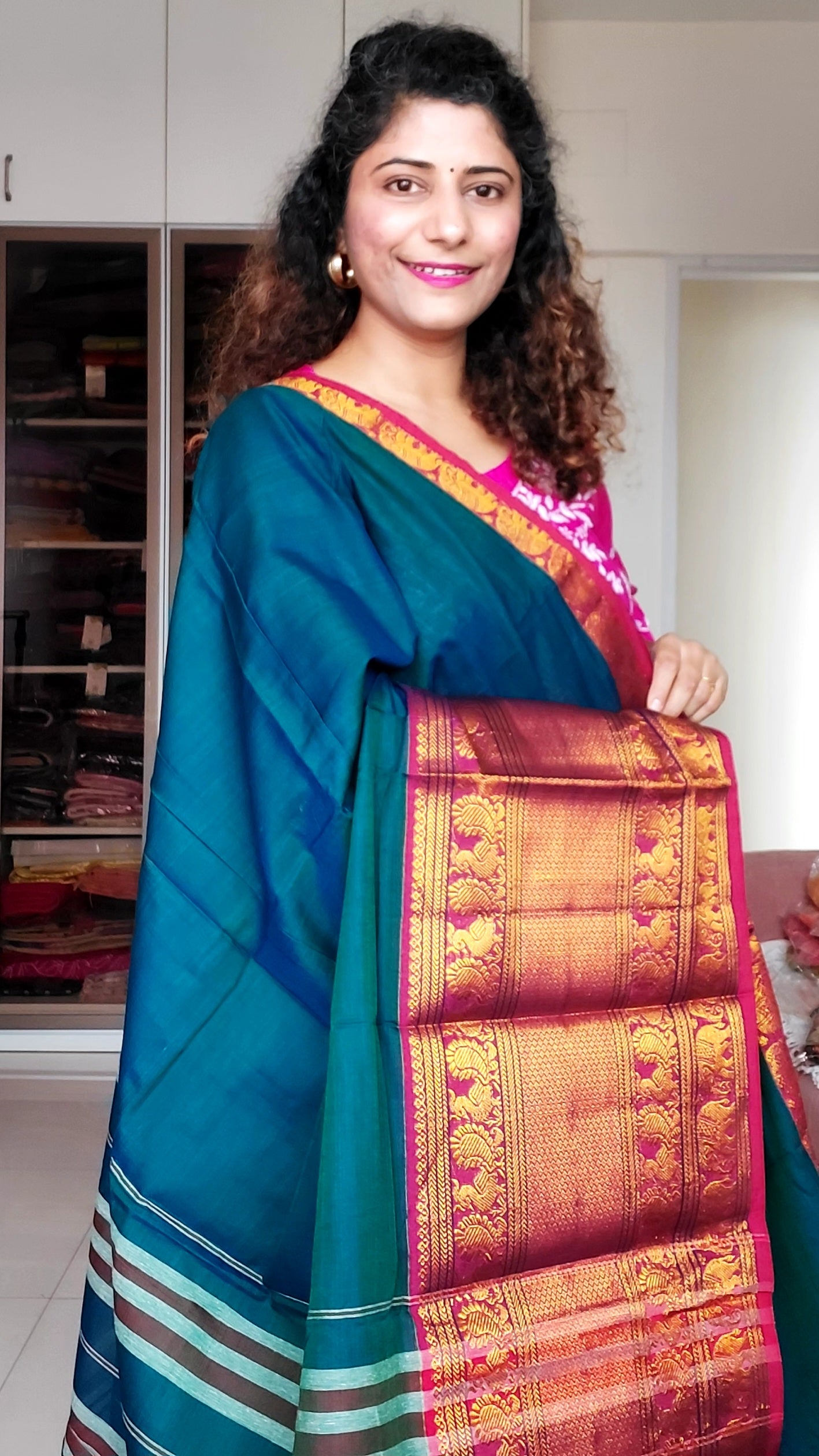 Narayanpet Mercerized Cotton Saree With Zari Border - Peacock Blue