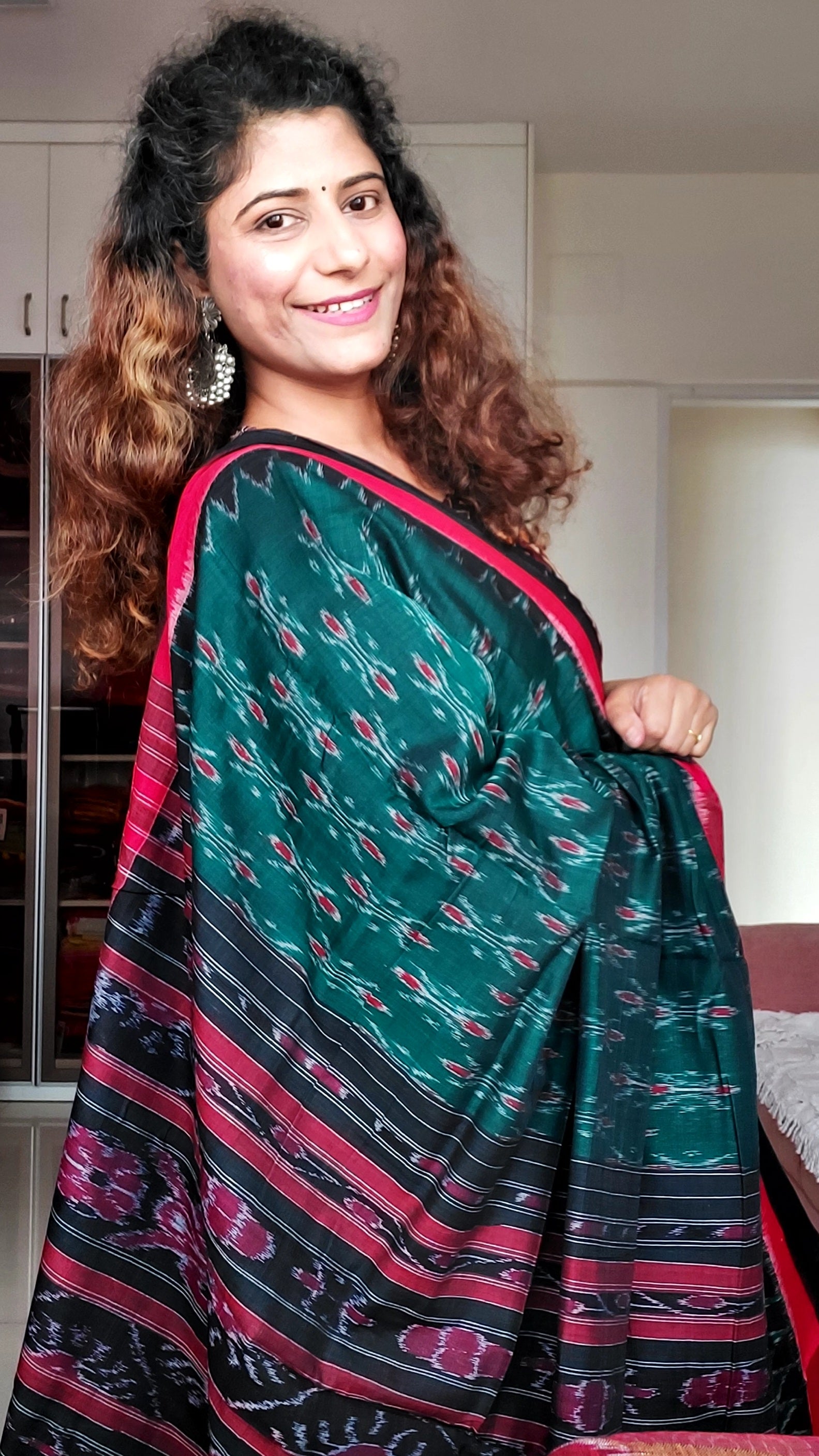 Odisha Ikkat Khandua Cotton Saree -Green