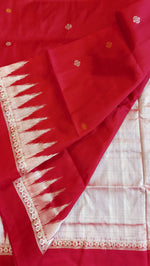 Load image into Gallery viewer, Ek Phulia Bomkei Pure Silk Pata Saree- Red
