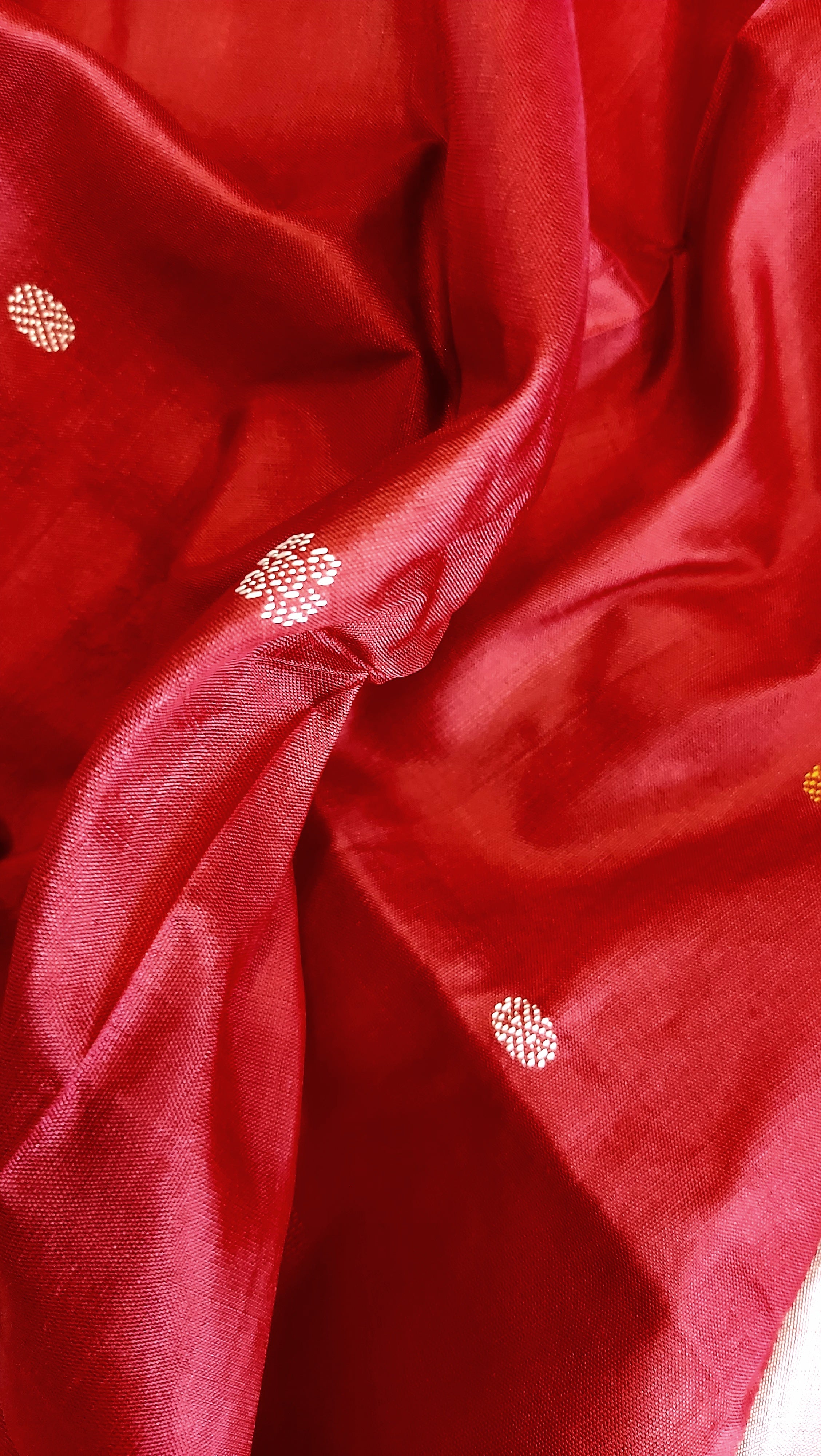 Ek Phulia Bomkei Pure Silk Pata Saree- Red