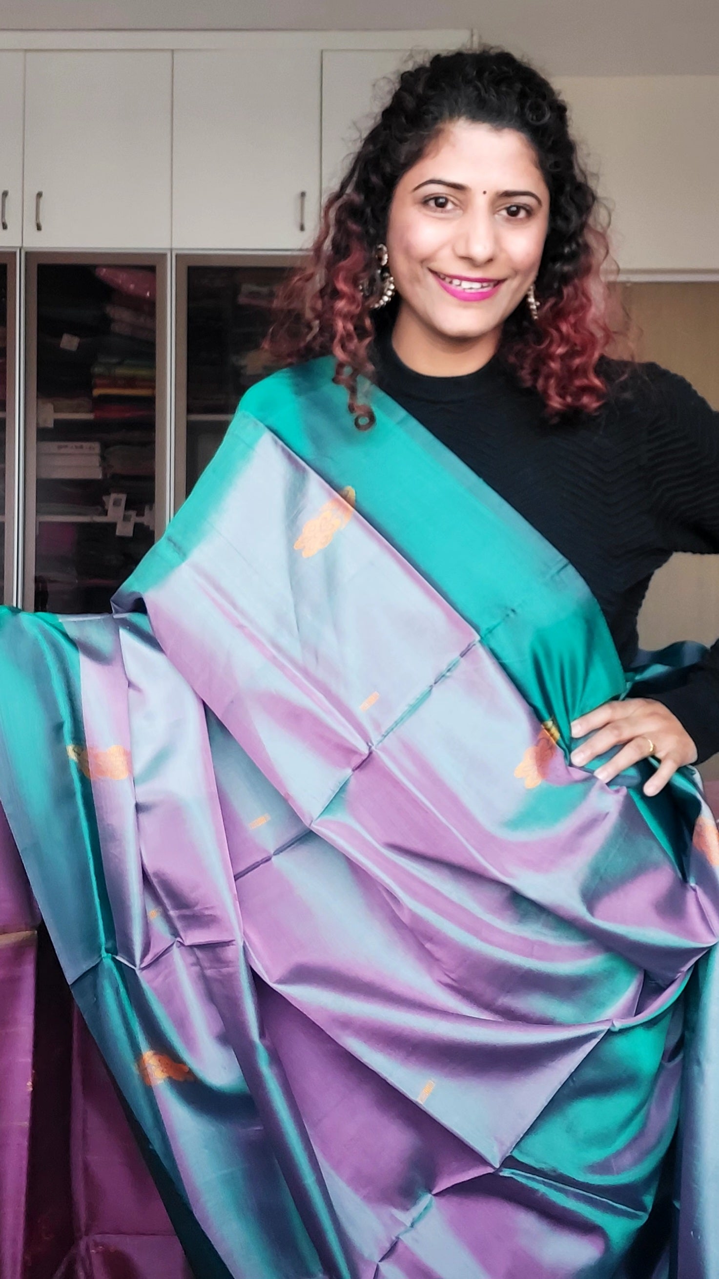 Handwoven Banana Pith Silk Saree- Shot Teal & Wine