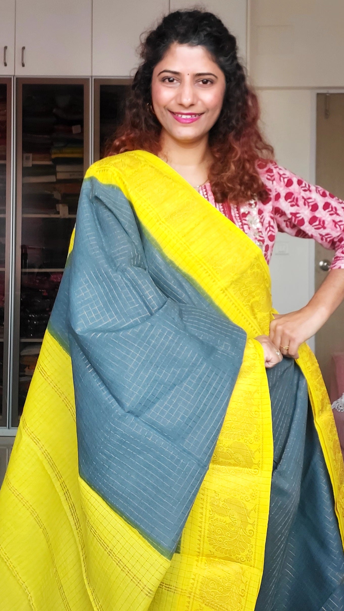 Madurai Sungudi Cotton Saree - Grey and Yellow