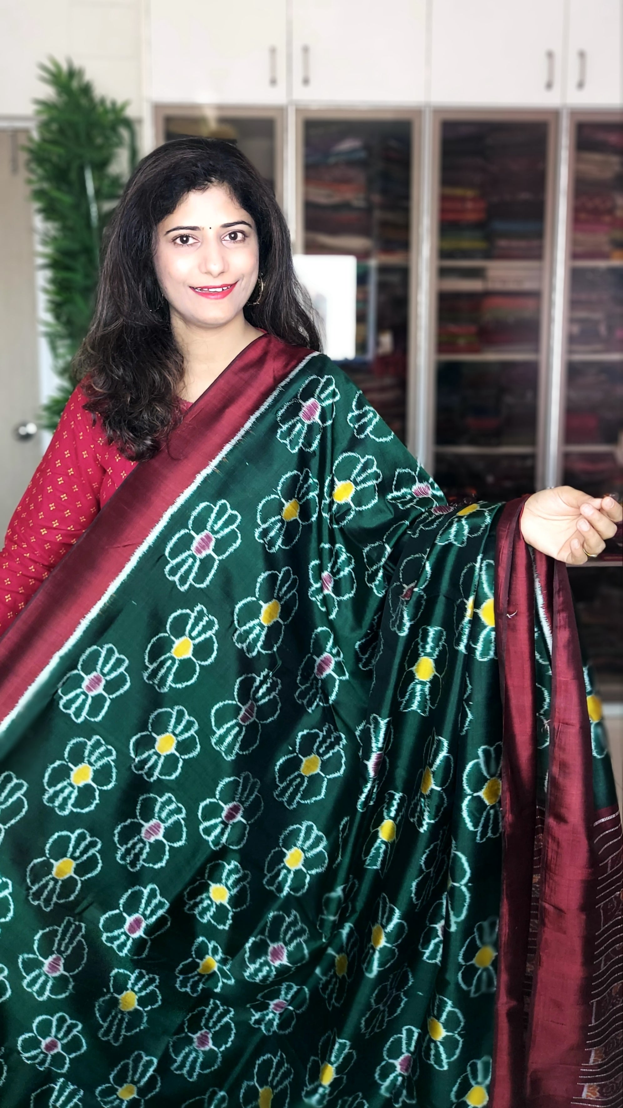 Odisha Ikkat Pure Silk Saree- Bottle Green