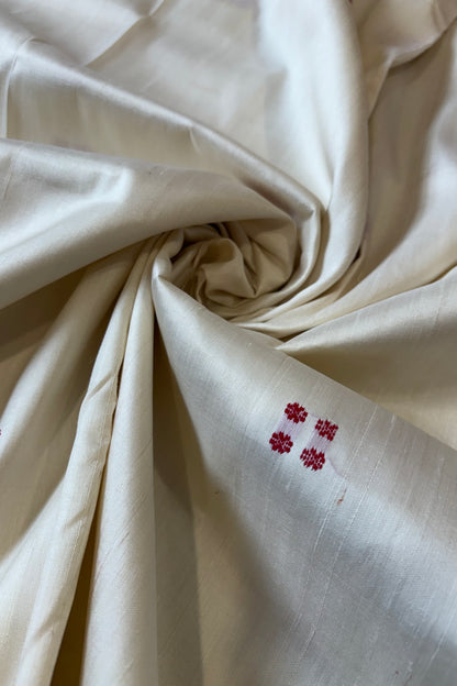 Pasapali Border Khandua Ikkat Silk Saree - Off White