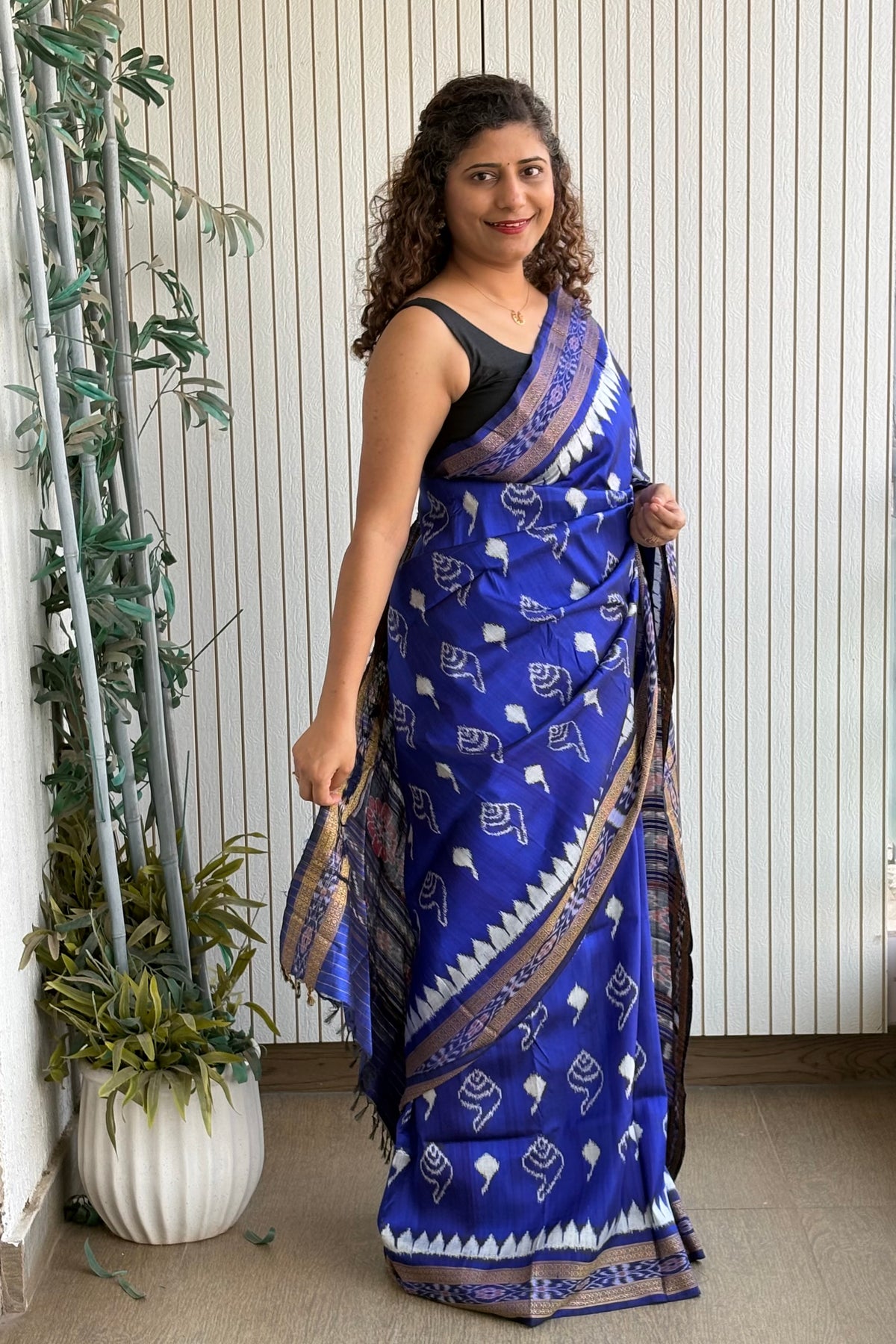 Odisha Ikkat Khandua Silk Saree - Indigo