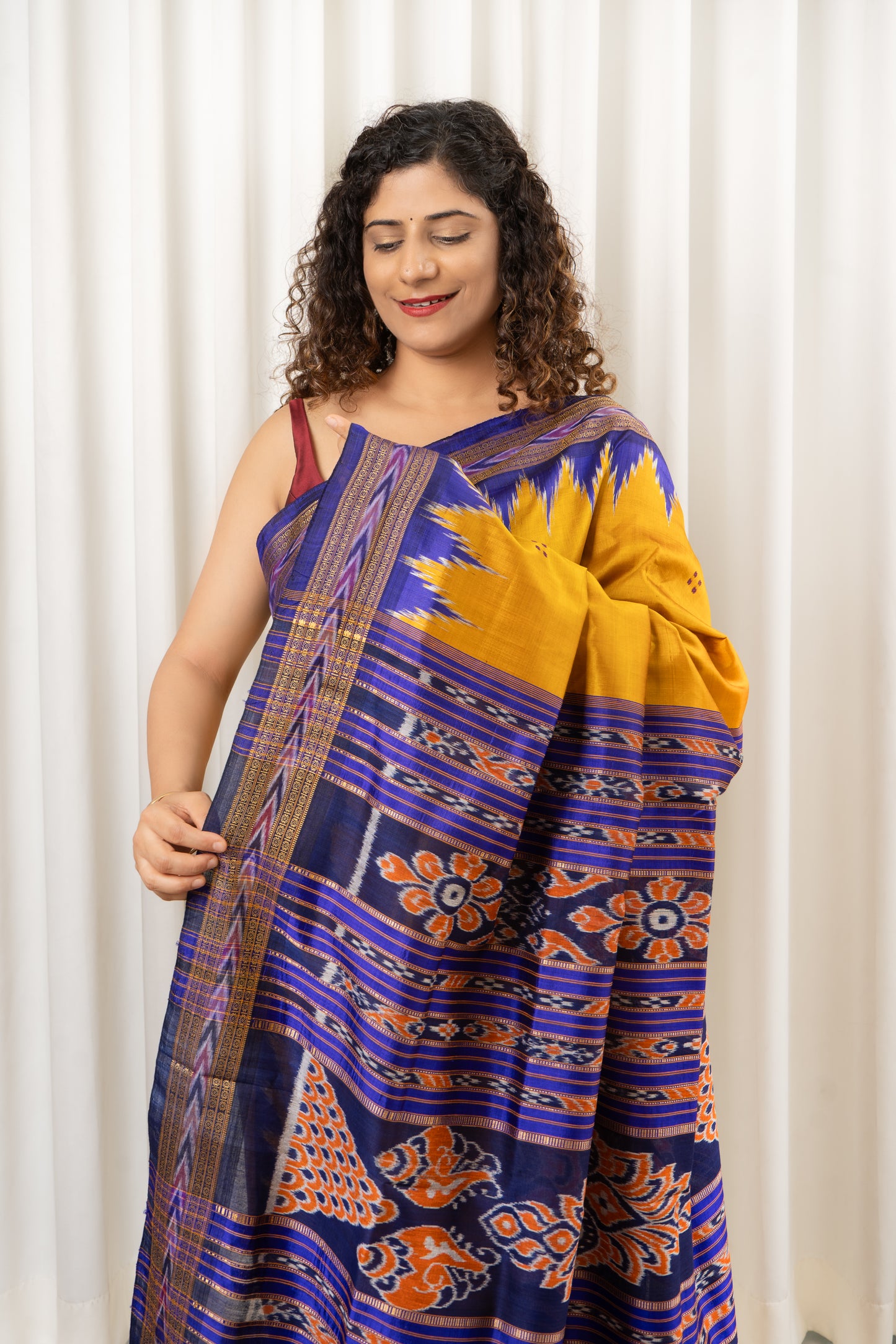 Bandha Border Khandua Ikkat Silk Saree - Mustard Gold