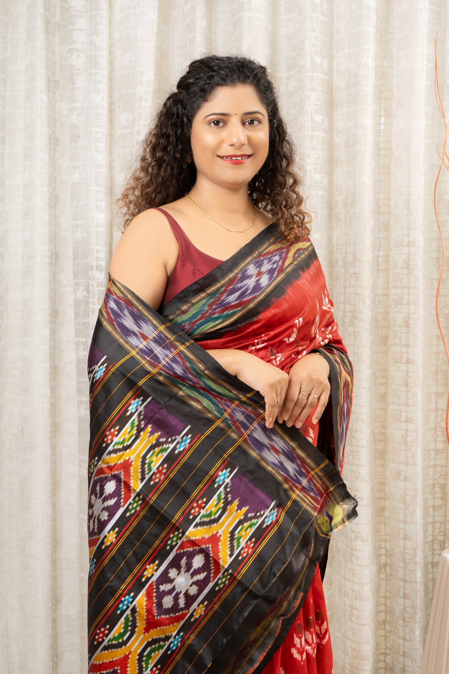 Handwoven Pochampally Ikkat Pure Silk Saree- Rust Red