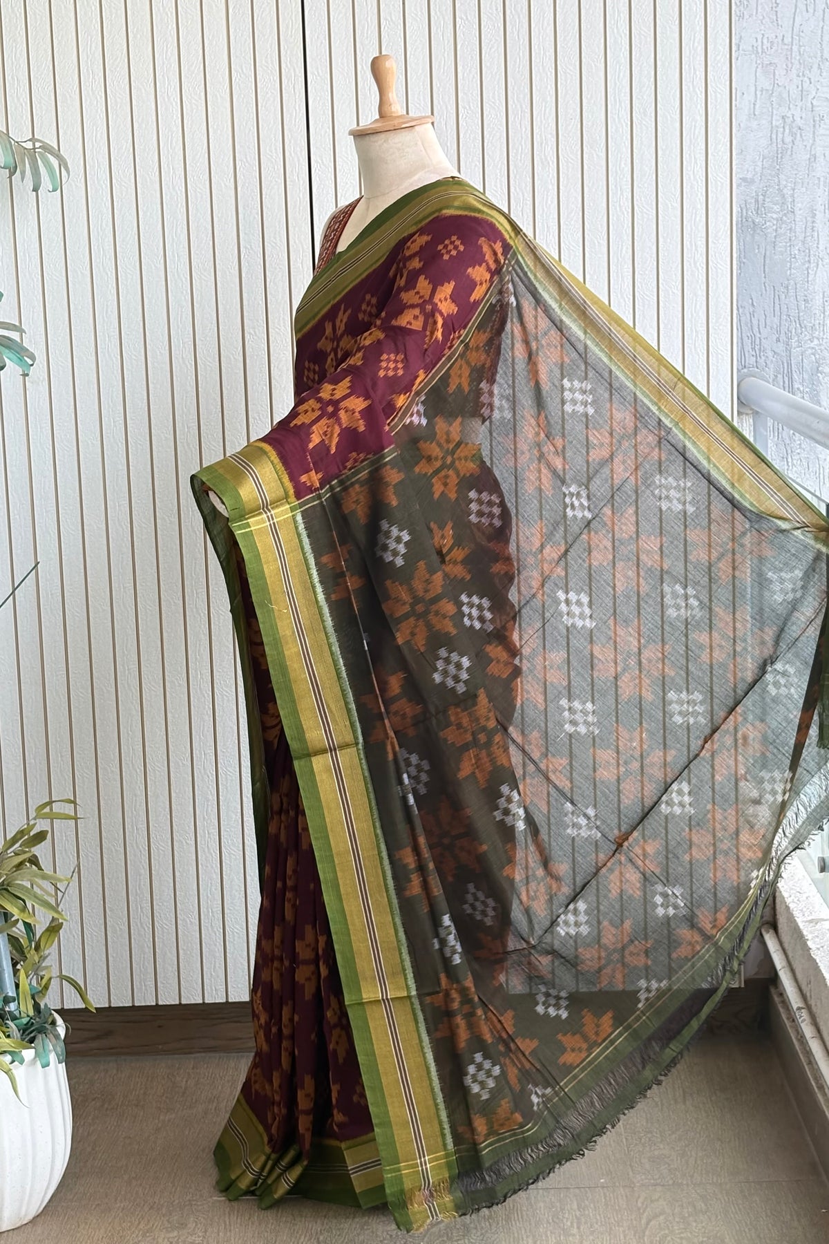 Odisha Ikkat Khandua Cotton Saree - Coffee