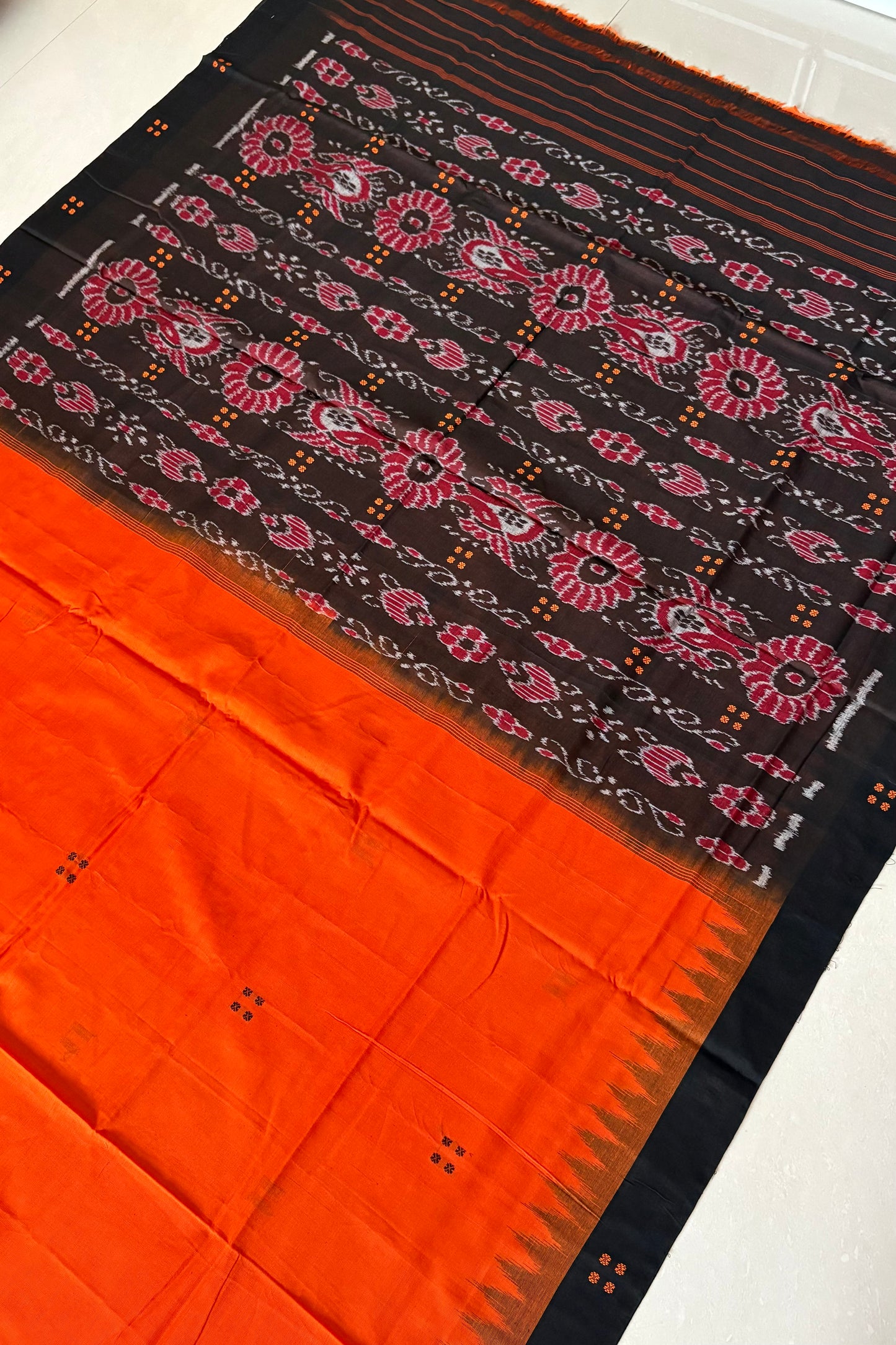 Ek Phulia Cotton Saree - Orange
