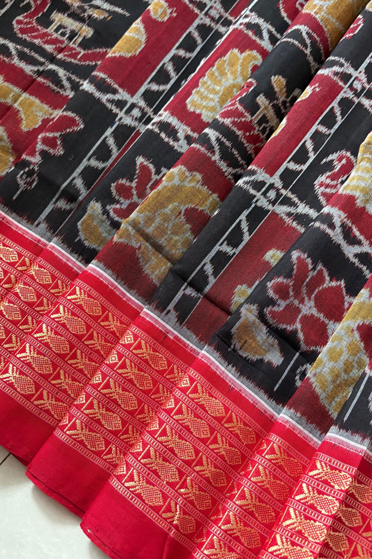 Exclusive Nabakothi Sambalpuri Cotton Saree: Black & Red